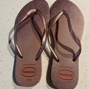 Havaianas rose / pink glitter. Worn once.